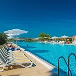 Hotel Bluesun Village Alan 3*