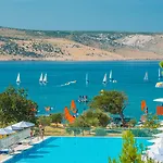 Bluesun Village Alan 3* Starigrad Paklenica