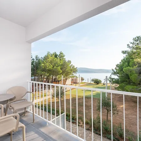Bluesun Holiday Village Alan 3*