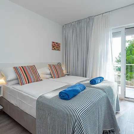 Hotell Bluesun Village Alan Starigrad Paklenica