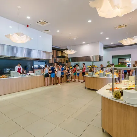 Hotel Bluesun Village Alan 3*