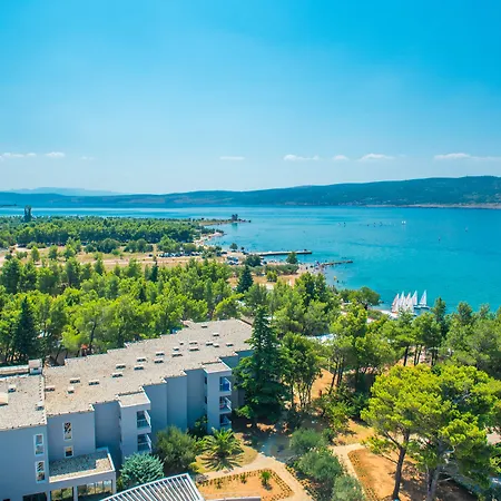 Bluesun Village Alan Отель