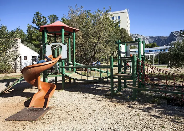 Отель Bluesun Village Alan