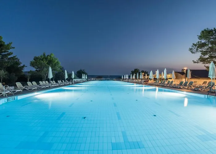 Bluesun Village Alan Отель