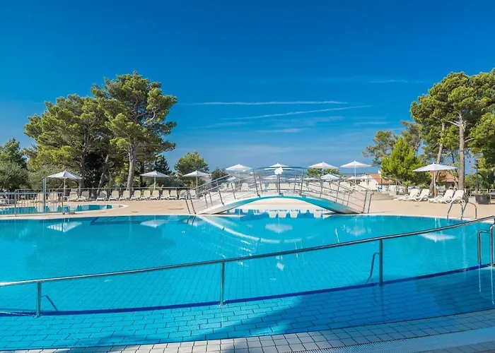 Bluesun Village Alan Отель 3*