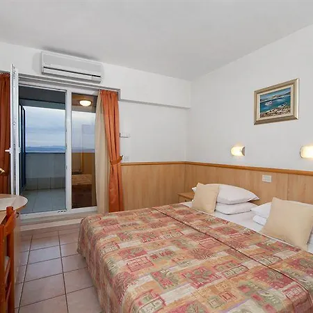 Bluesun Village Alan Hotel 3*