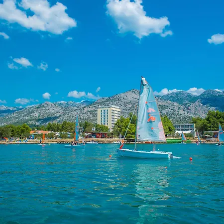 호텔 Bluesun Village Alan