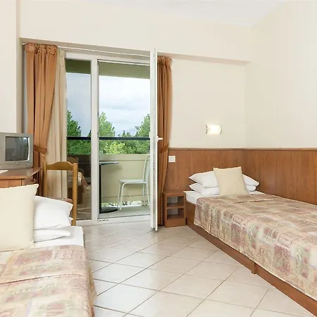 Bluesun Village Alan Hotel