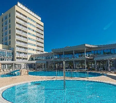 Hotel Bluesun Village Alan 3*