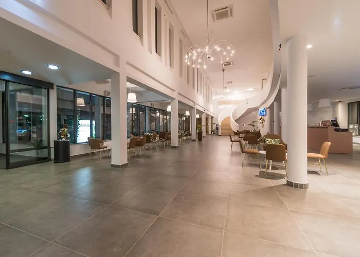 Hotel Bluesun Village Alan